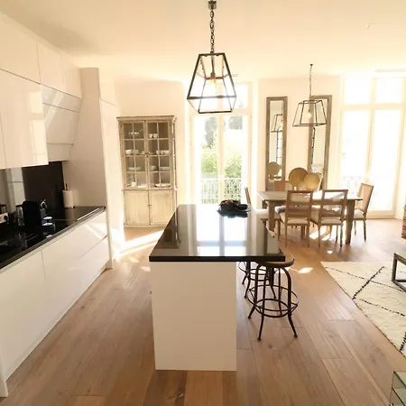 Lejlighed Beautiful 3 Bedroom Carlton Canada 403 *