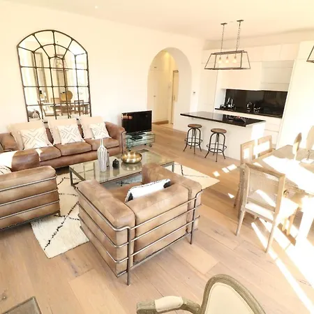 Beautiful 3 Bedroom Carlton Canada 403 Apartment Cannes