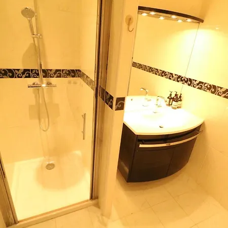 Lejlighed Beautiful 3 Bedroom Carlton Canada 403 Cannes