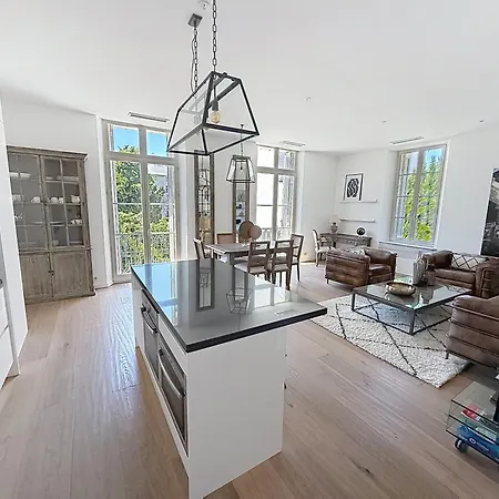 Beautiful 3 Bedroom Carlton Canada 403 * Cannes