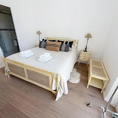 Beautiful 3 Bedroom Carlton Canada 403 *