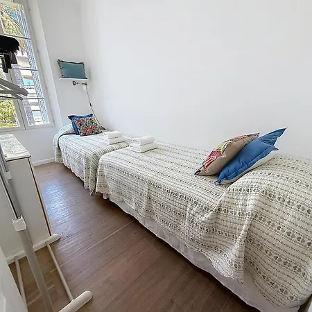 Beautiful 3 Bedroom Carlton Canada 403 Апартаменты *