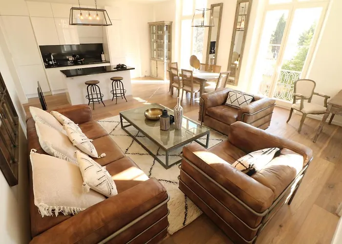 Beautiful 3 Bedroom Carlton Canada 403 *